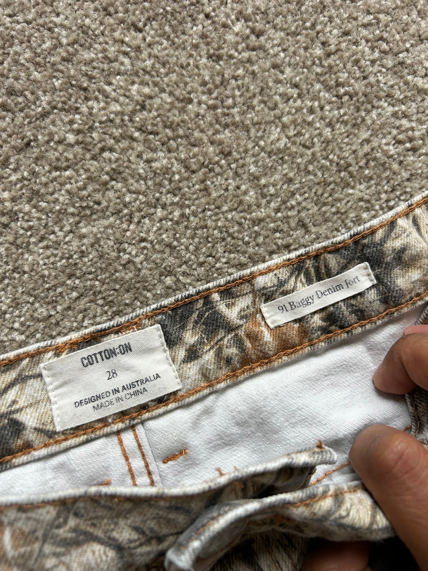 Cotton On 91 Baggy Denim Carpenter Camo Jorts size 32