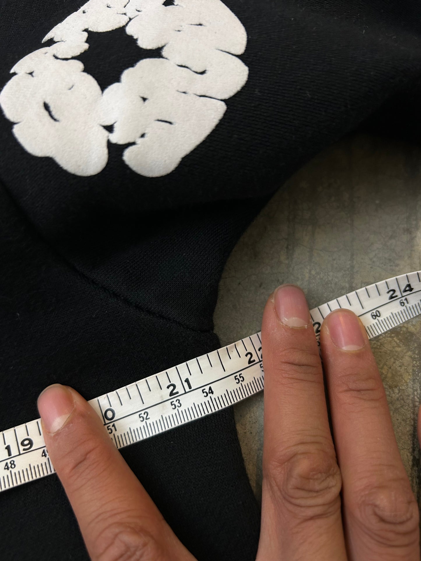 READYMADE × Denim
Tears Cotton Wreath
Hoodie Black ( Copy)
