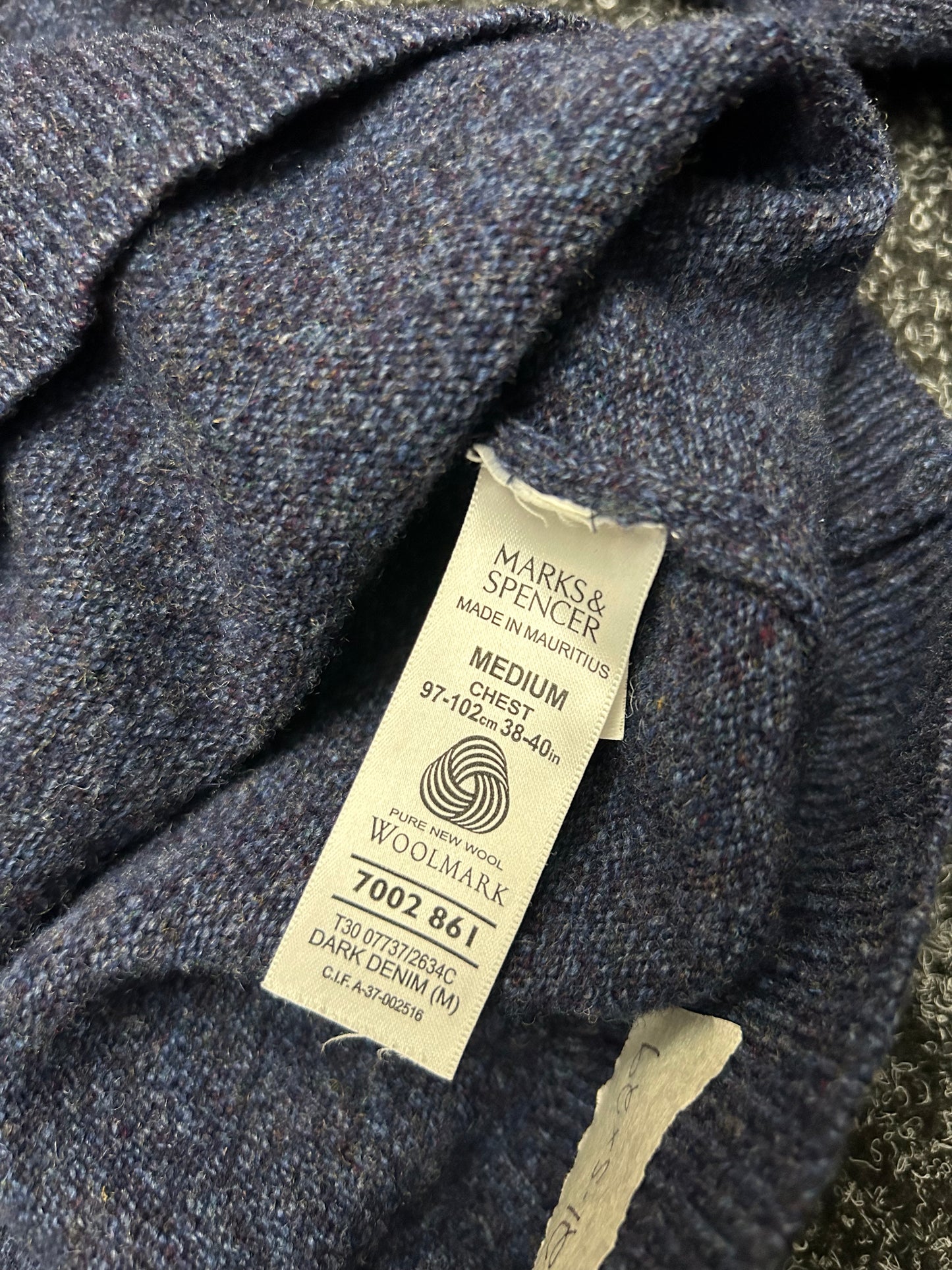 Marks and Spencer blue Lambswool knitted crewneck sweater Large