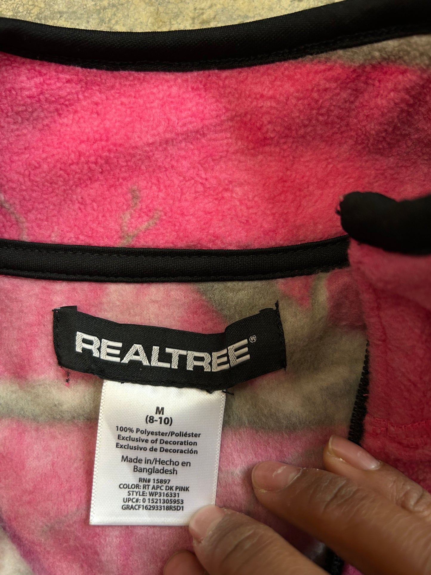 Realtree brand women's pink camouflage fleece full-zip jacket Medium