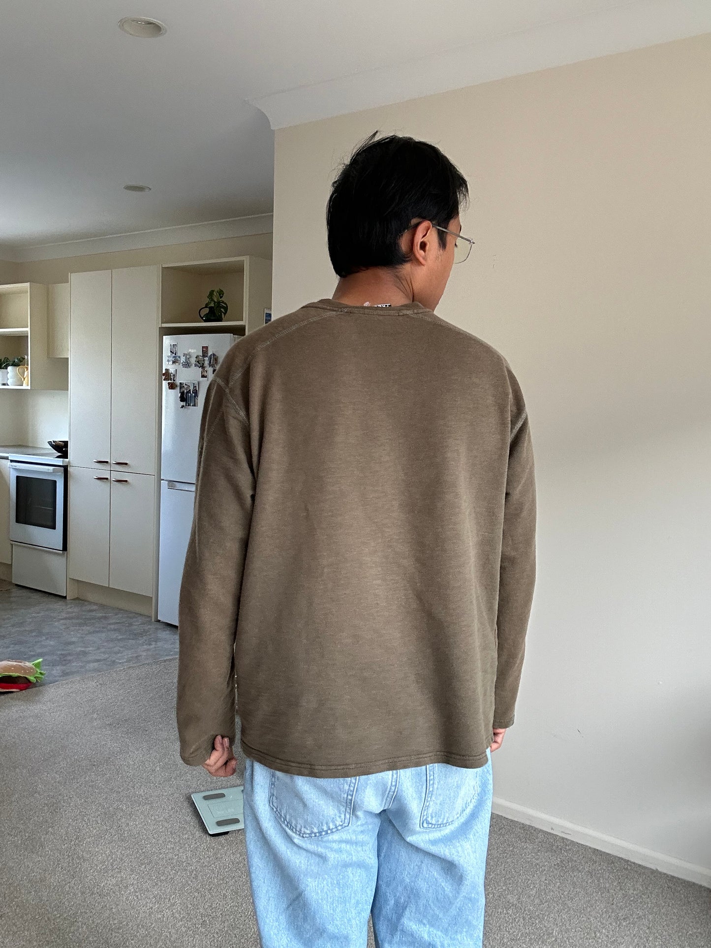 Y2K Animal Brown Large Sweater Skate Brand