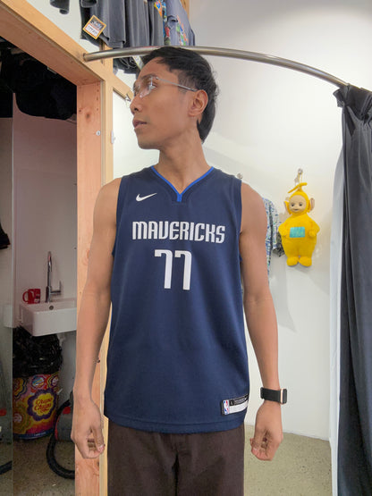blue Nike NBA Luka Dončić Dallas Mavericks Statement Edition Swingman Jersey featuring the number 77 Small