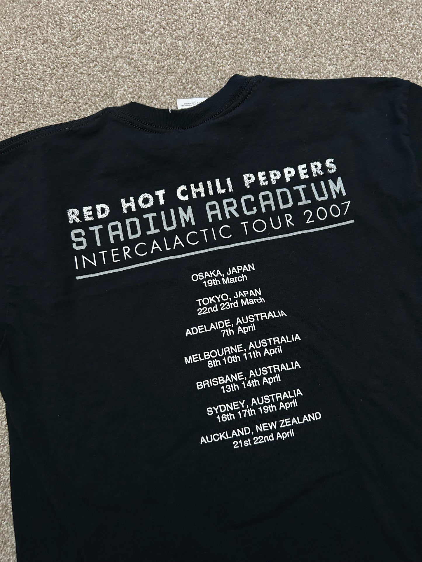 Red Hot Chili Peppers STADIUM ARCADIUM Intergalactic Tour T-Shirt Size Small