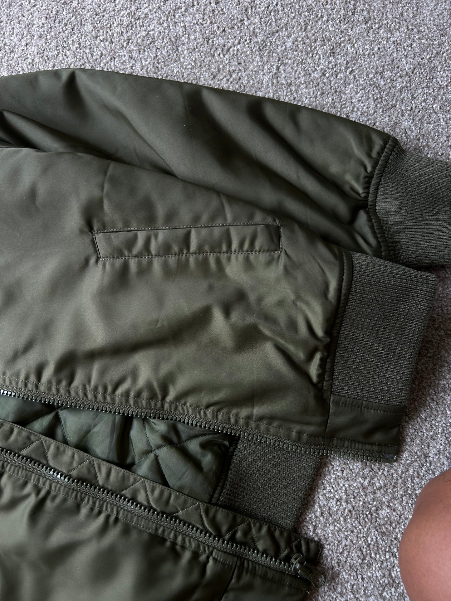 Gap Olive Bomber Jacket size Extra Small