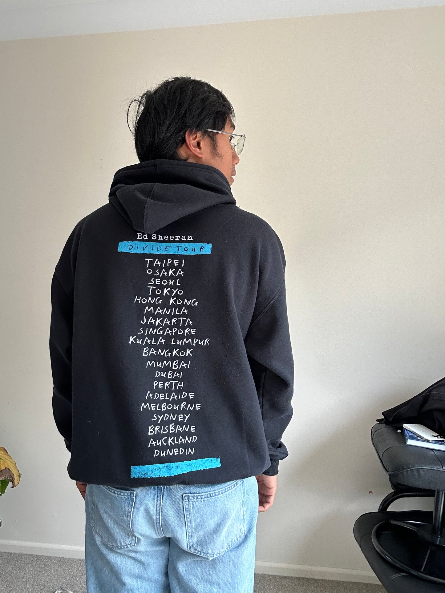 Ed Sheeran "Divide" World Tour (2017-2019) black hoodie Medium