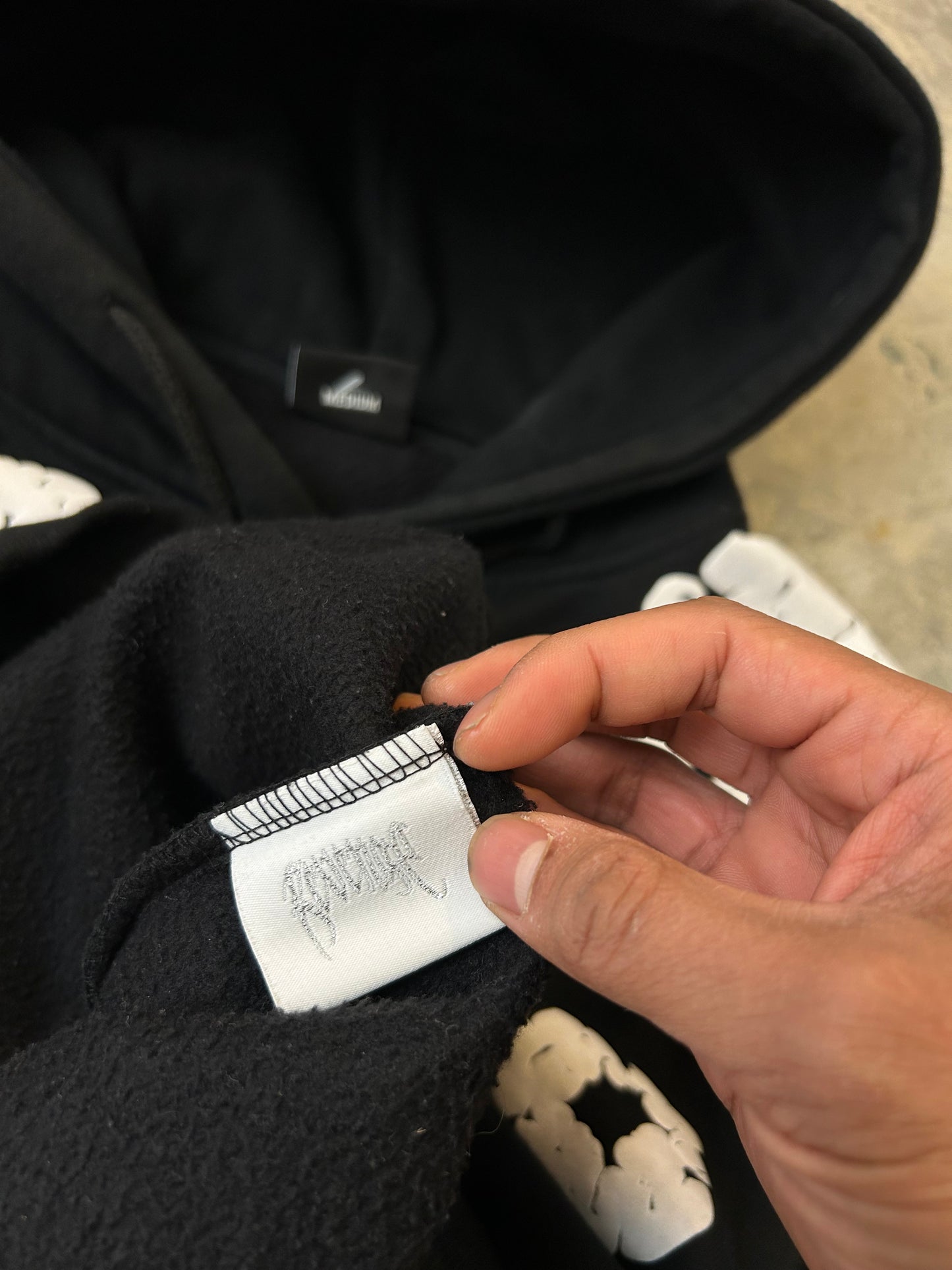 READYMADE × Denim
Tears Cotton Wreath
Hoodie Black ( Copy)