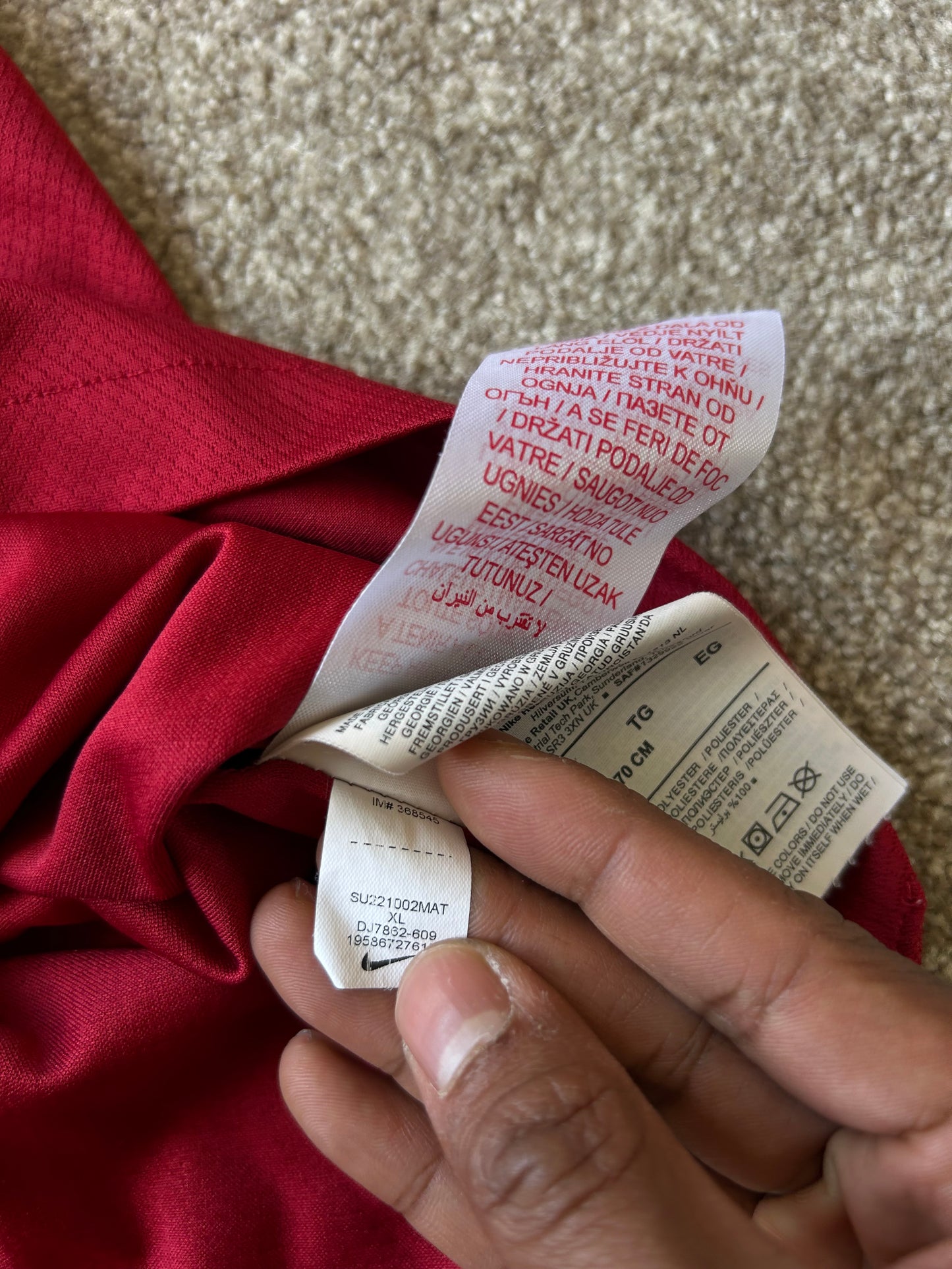 Liverpool FC home shirt Mohamed Salah, number 11. 
2023-2024 season kit Red Small