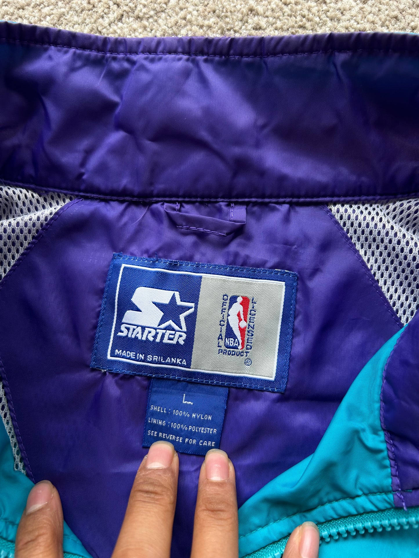 vintage 90s Charlotte Hornets Starter full-zip windbreaker jacket Large Purple