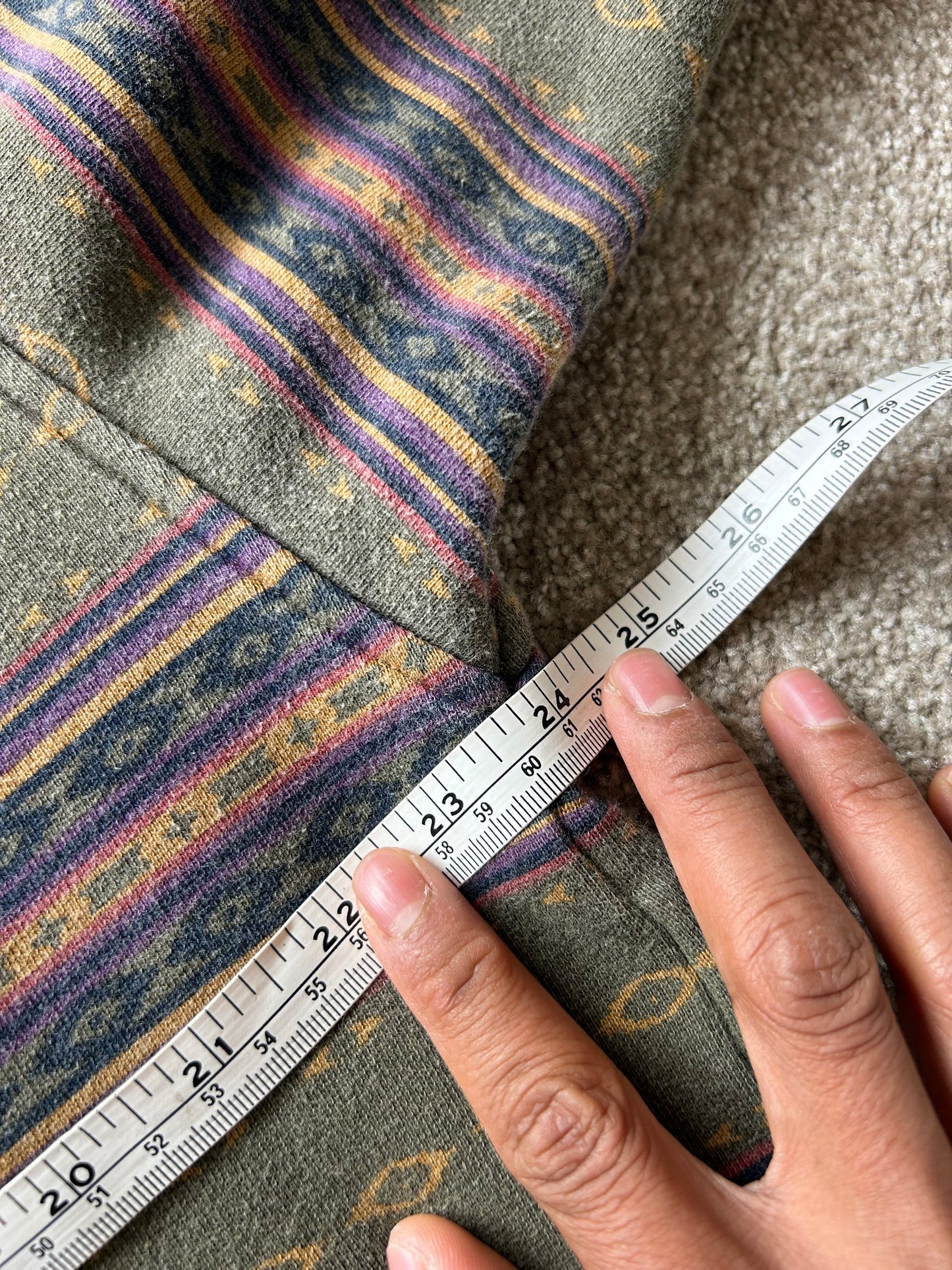 vintage green patterned sweatshirt with a crew neck and striped design Green XL