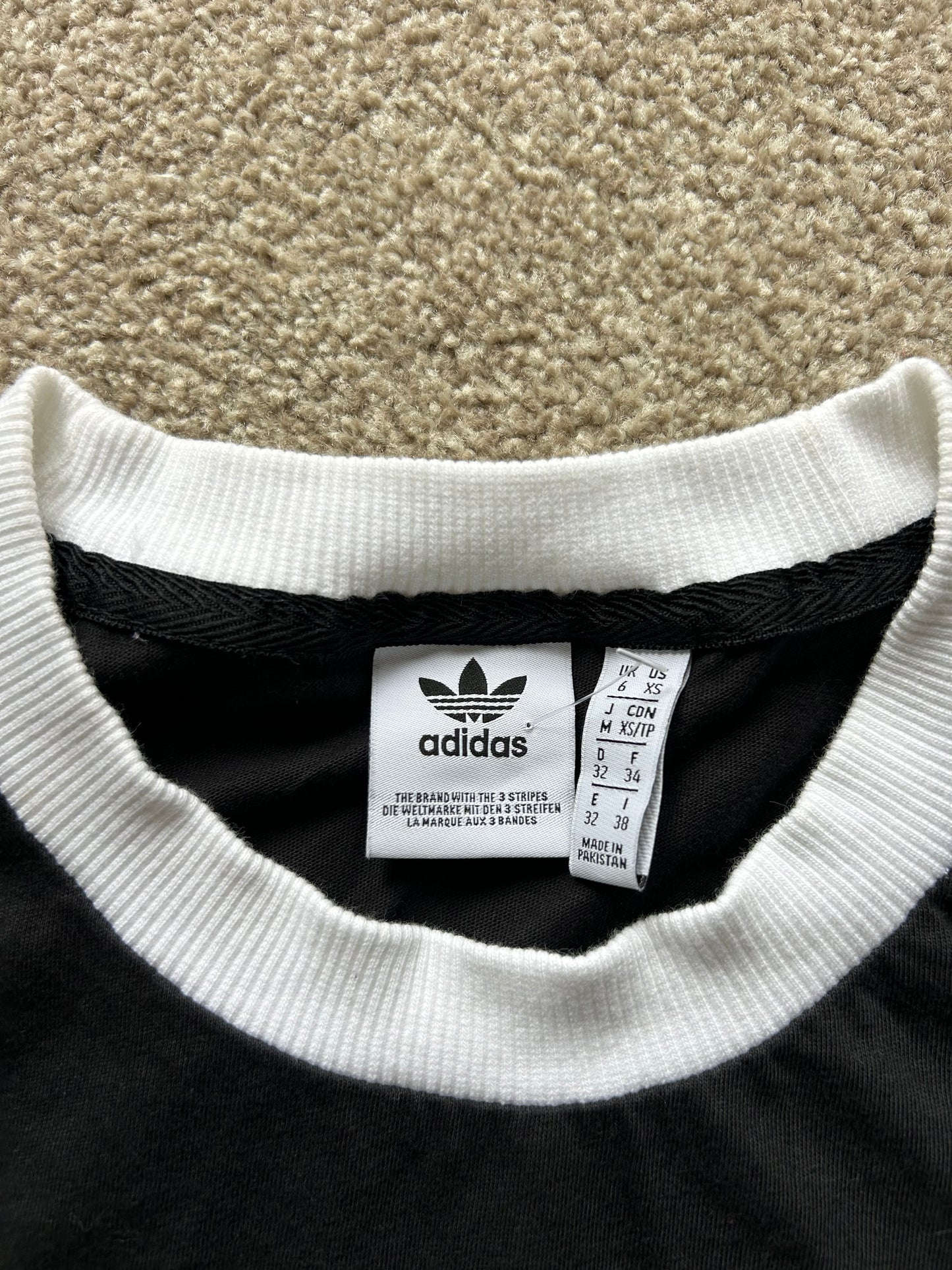 Adidas Adicolor Classics 3-Stripes Tee in black cotton Medium