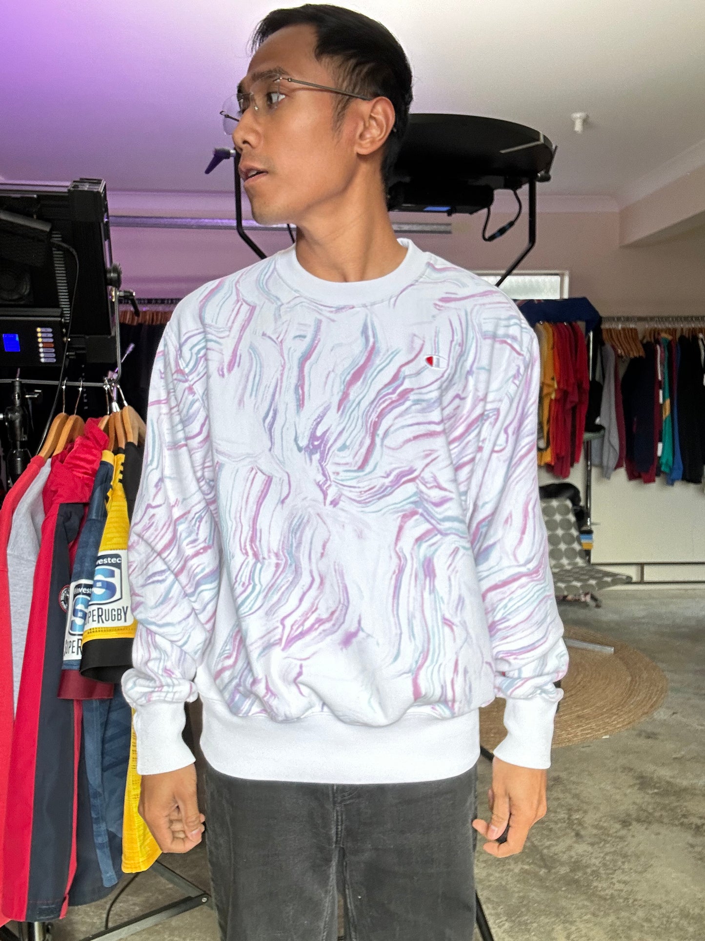 Champion Reverse Weave crewneck sweatshirt featuring a marble-style dye pattern Medium White