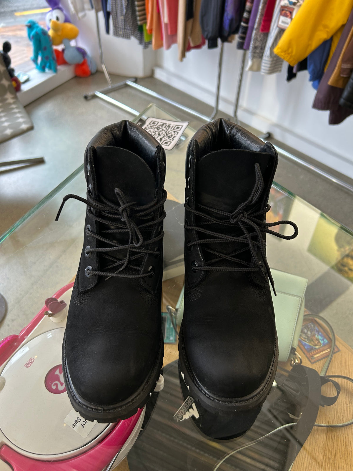 Black Timberland 6-Inch Premium Waterproof Boots size 7 Womens