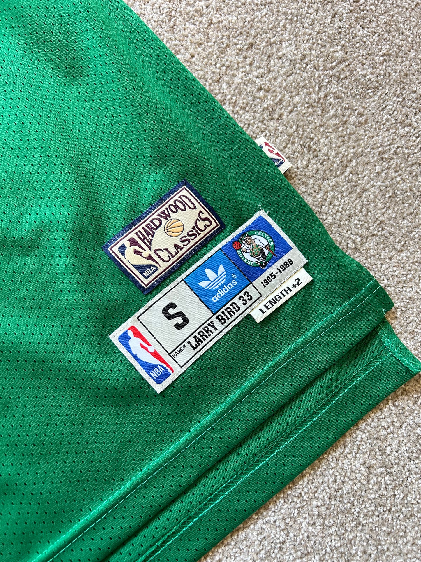 Adidas Larry Bird Boston Celtics #33 Hardwood Classics Swingman jersey in green, size small