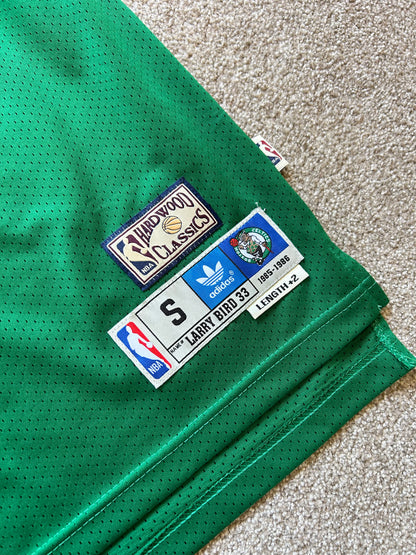 Adidas Larry Bird Boston Celtics #33 Hardwood Classics Swingman jersey in green, size small