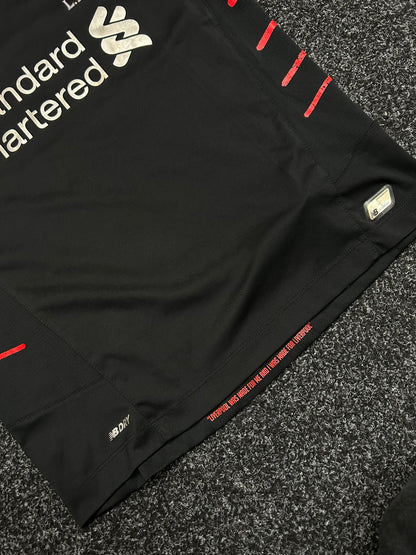 2016-17 Liverpool New Balance Away Shirt Black Small
