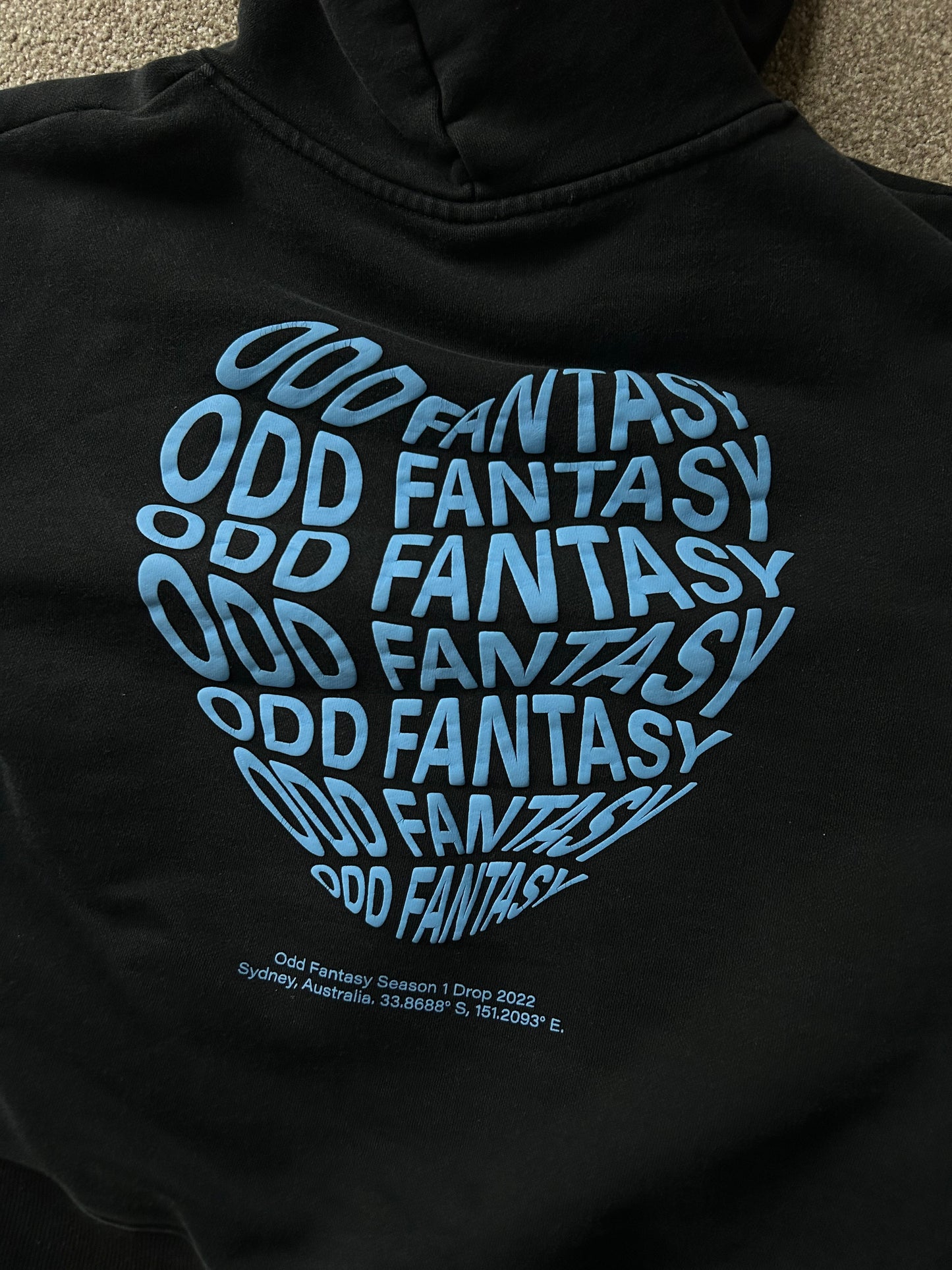 Odd Fantasy Crop Hoodie Heavy Weight Black Medium