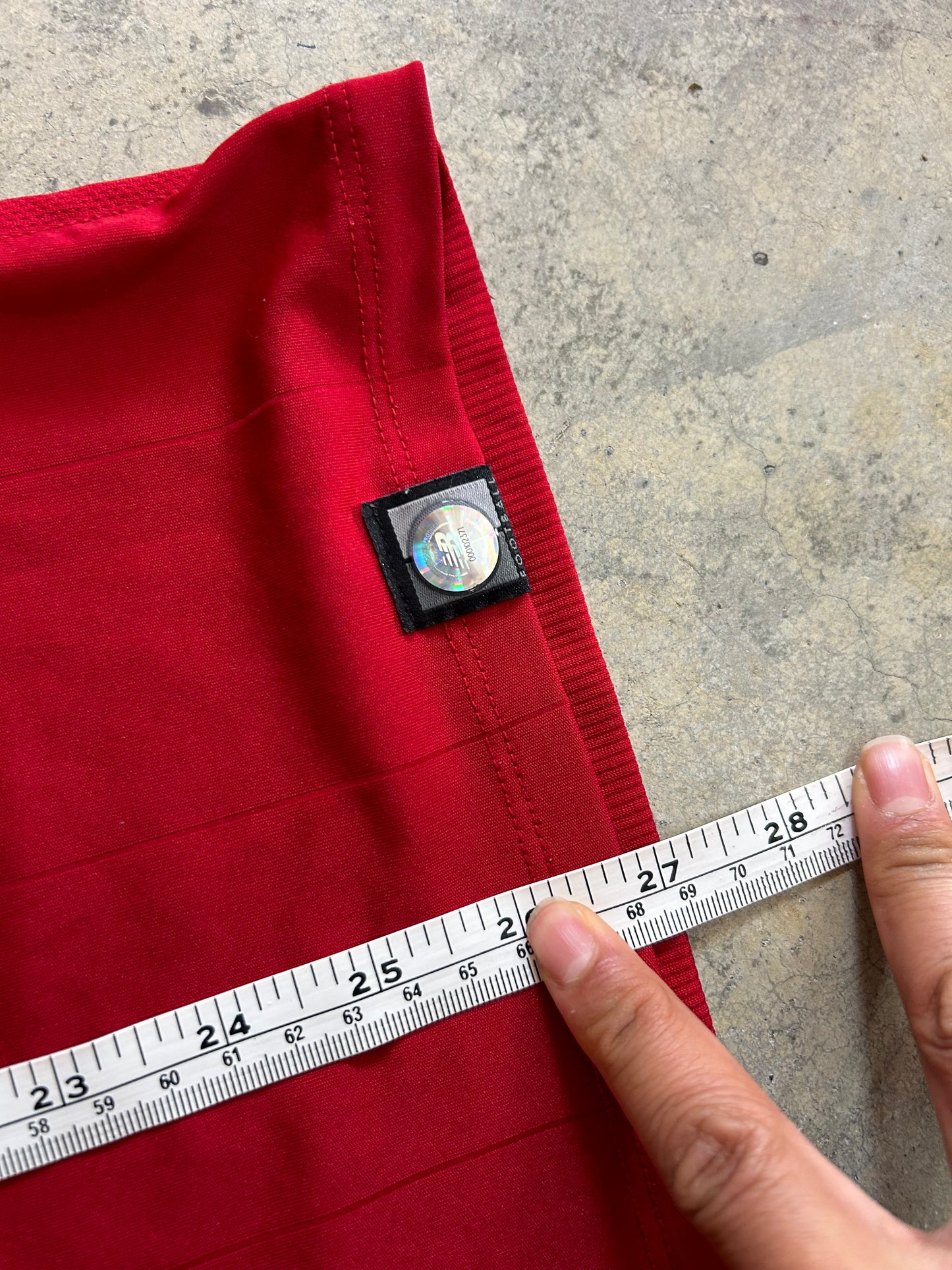 New Balance Liverpool FC 2017-2018 home shirt features a unique 125-year anniversary crest in gold Medium