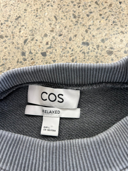 COS crewneck sweatshirt features a washed gray finish for a vintage look Large