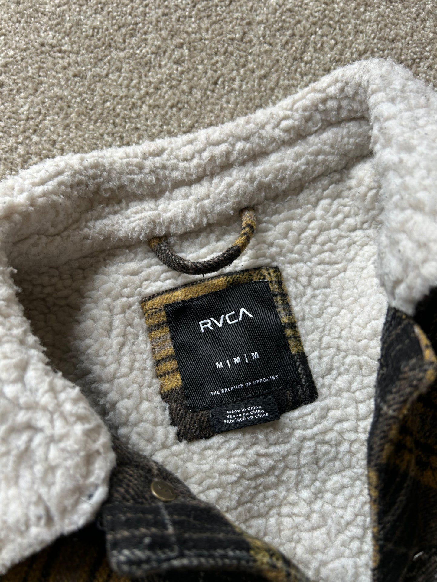 RVCA  Size Medium Sherpa Lined Winter Jacket Checkered Mustard