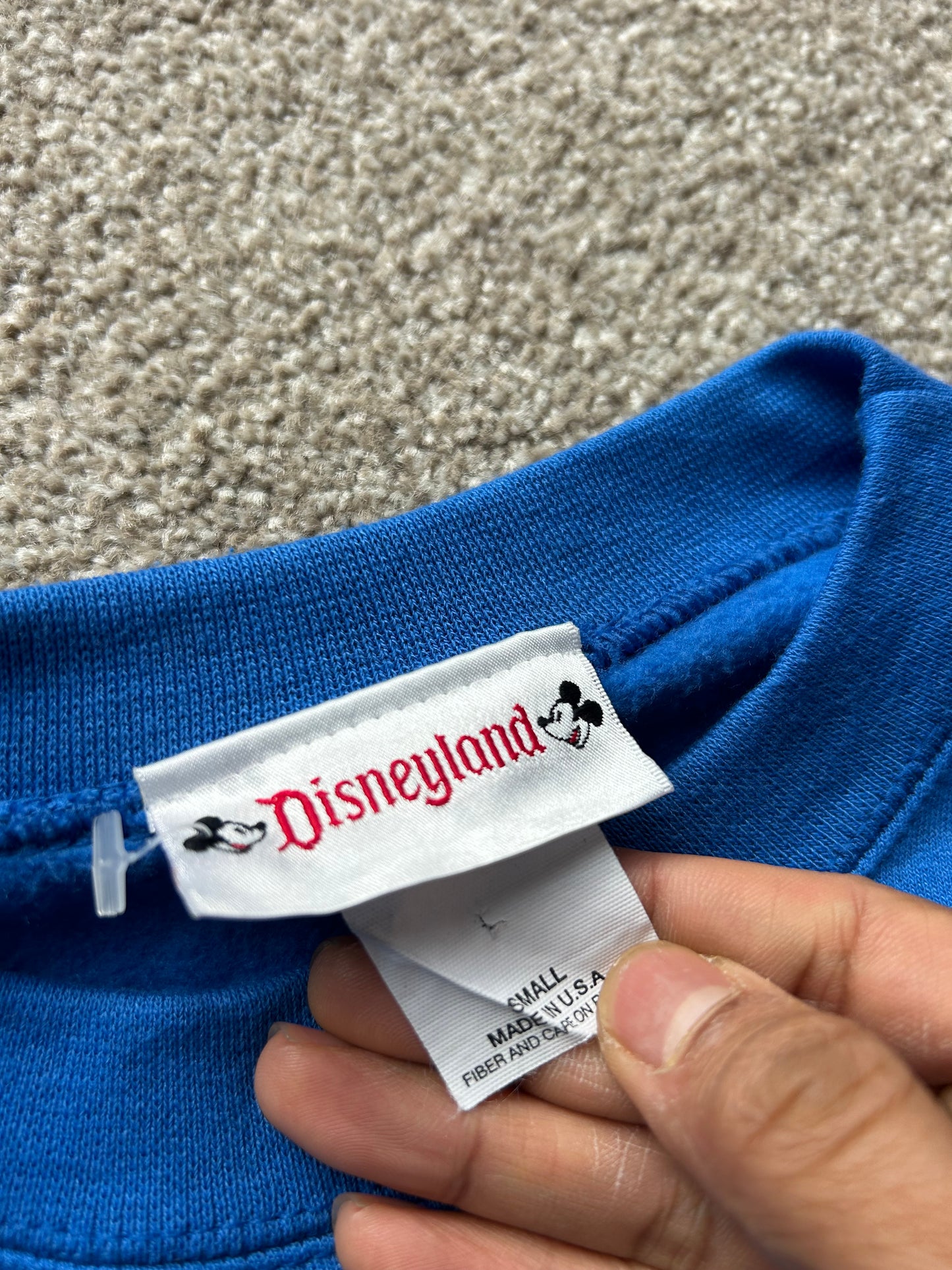 VINTAGE DISNEYLAND SWEATSHIRT Small Blue Made in USA