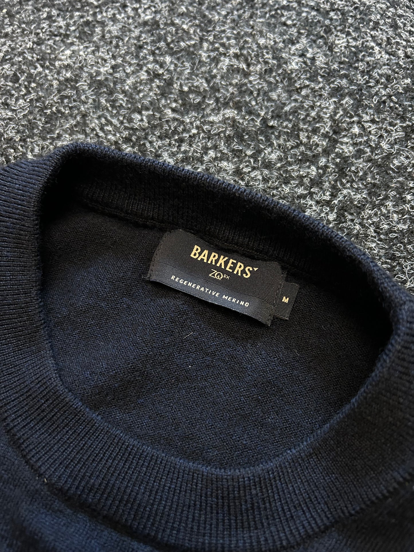 Skyland ZQrx Merino Crew Medium Navy Blue Sweater
