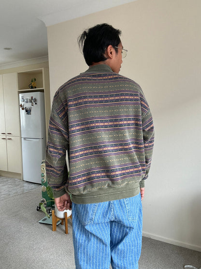 vintage green patterned sweatshirt with a crew neck and striped design Green XL
