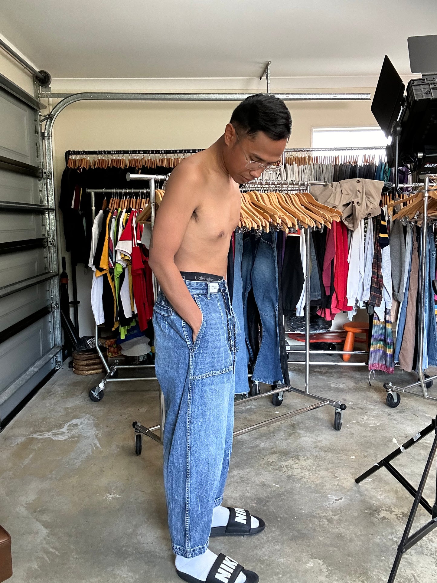 Smoking Life barrel-leg denim jeans size 30 Medium