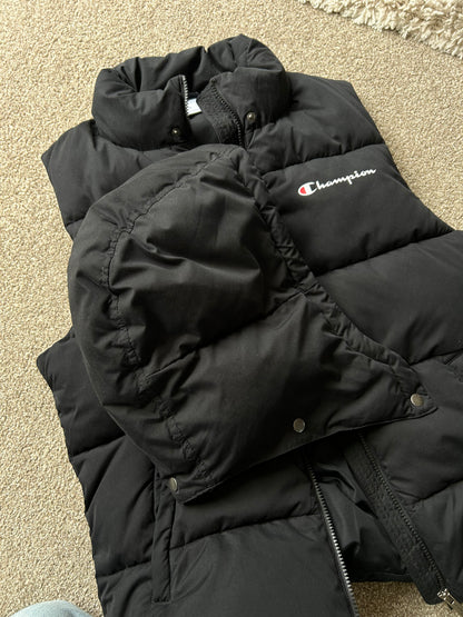 Champion Rochester Puffer Vest in black polyester Detachable Hood Medium