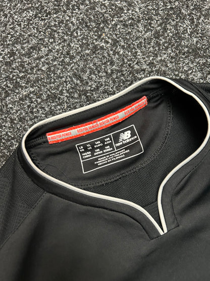 2016-17 Liverpool New Balance Away Shirt Black Small