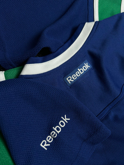 Vancouver Canucks 2016 Ice Hockey NHL Reebok size XL Womens