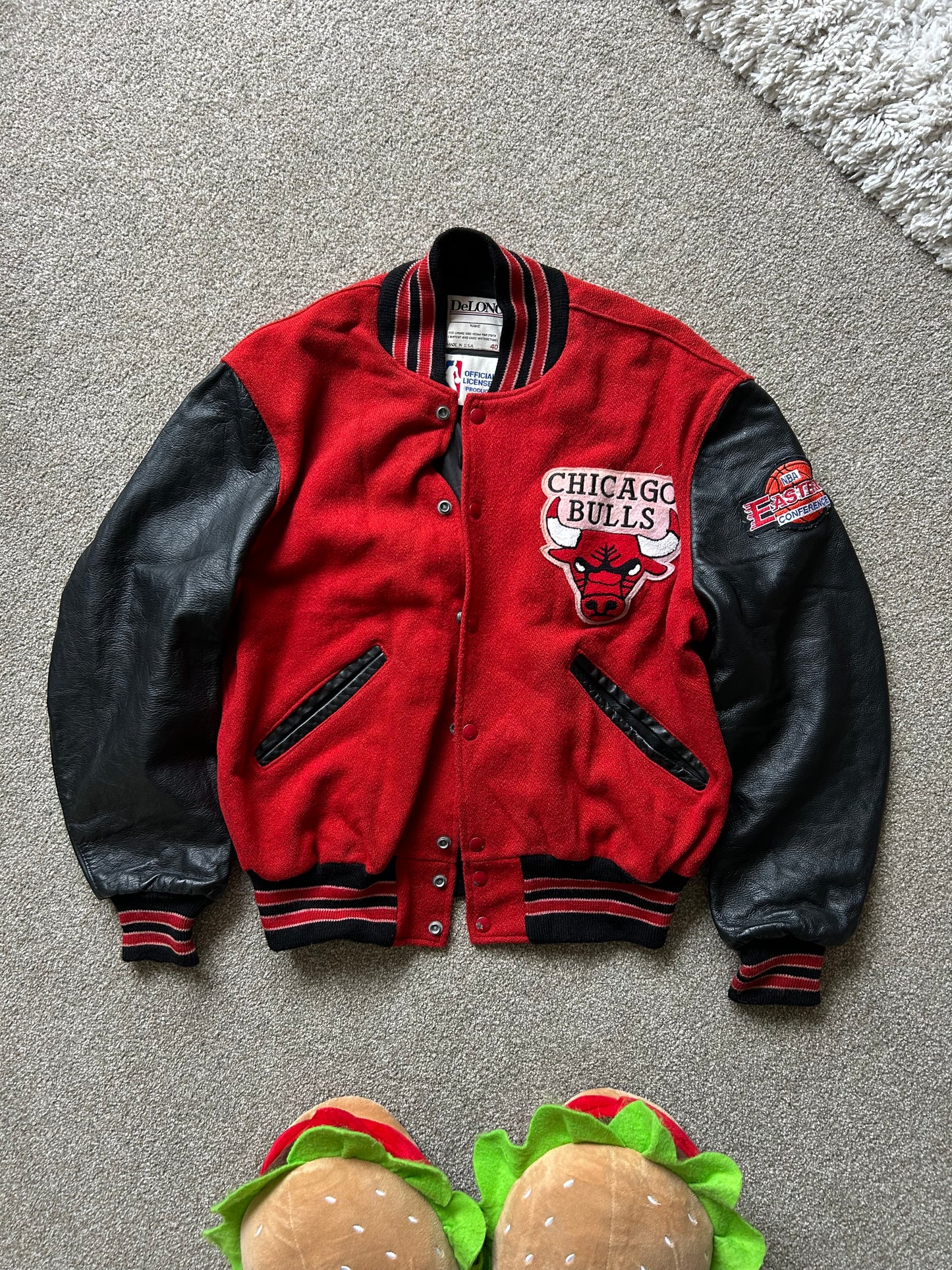 Vintage Chicago Bulls Varsity Jacket DeLong Tag Large NBA