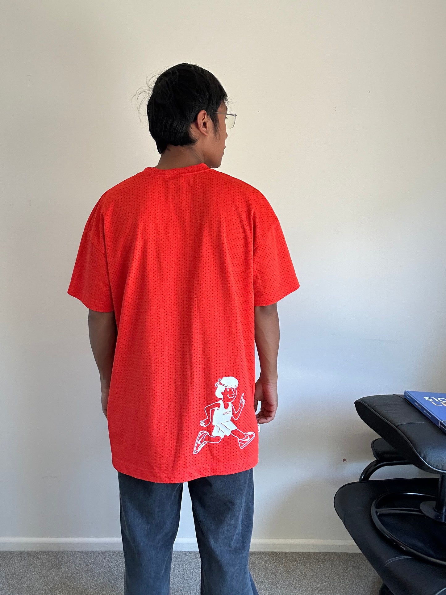 Nike Sportswear NSW Shirt in the Noble Red and White colorway Large Mesh
