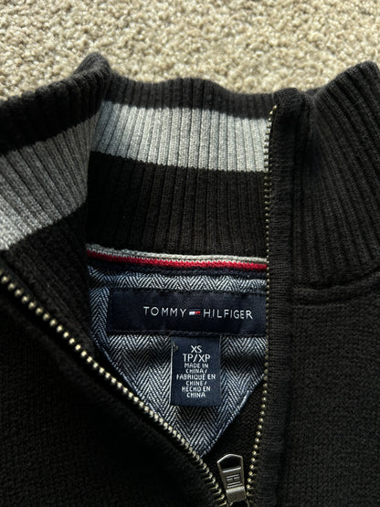 TOMMY HILFIGER 
HALF-ZIP MOCK TURTLENECK JUMPER Black Medium