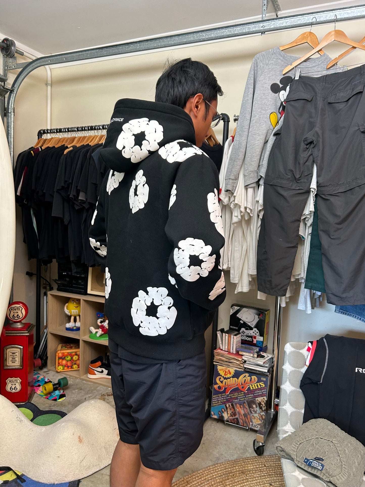 READYMADE × Denim
Tears Cotton Wreath
Hoodie Black ( Copy)