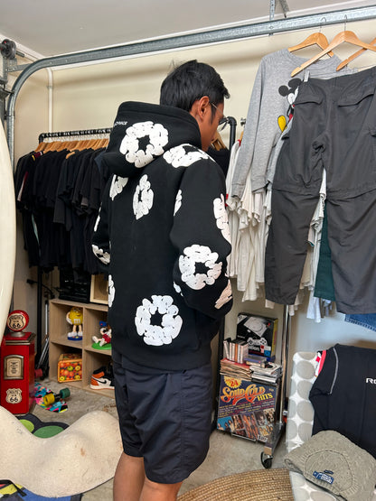 READYMADE × Denim
Tears Cotton Wreath
Hoodie Black ( Copy)