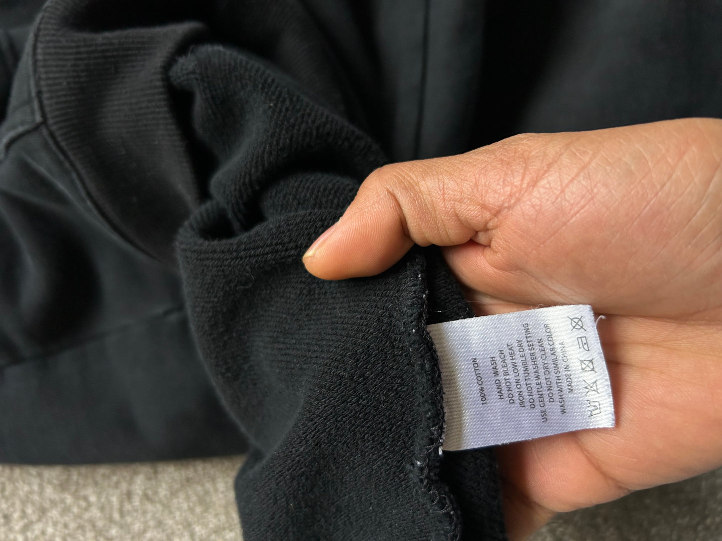 Odd Fantasy Crop Hoodie Heavy Weight Black Medium