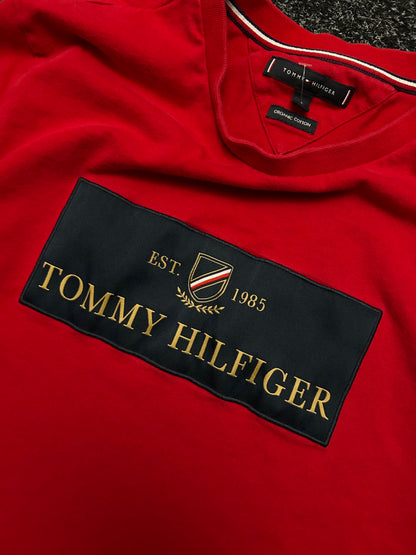 TOMMY HILFIGER 
ICON ORGANIC COTTON T-SHIRT Large Slim Fit Red