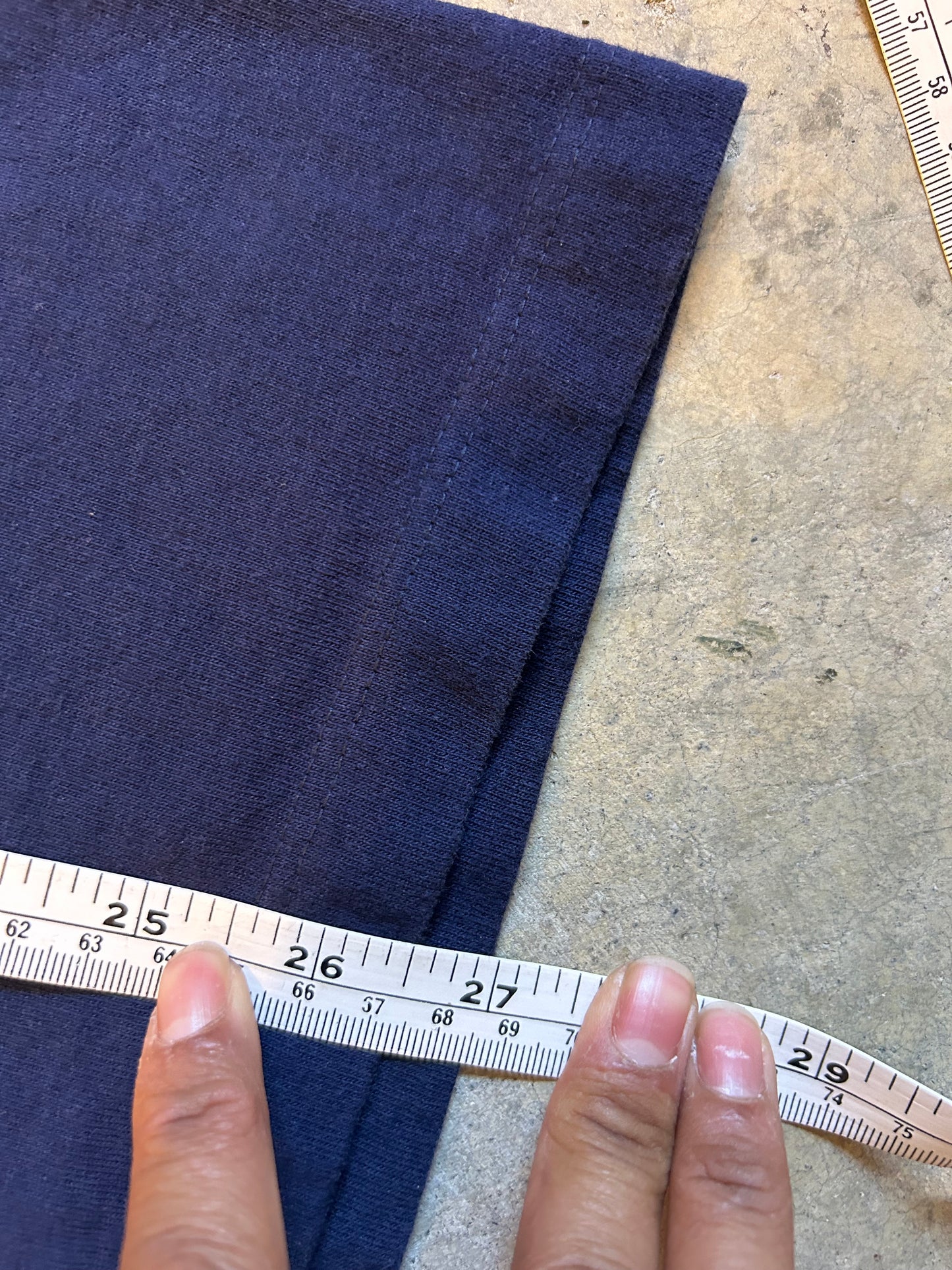 navy blue t-shirt is a vintage piece of apparel commemorating the Sydney 2000 Olympic Games Small