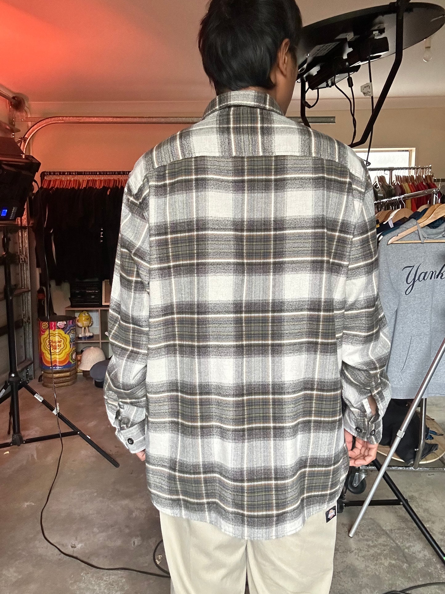 Pendleton plaid flannel shirt featuring two front chest pockets. Large Green