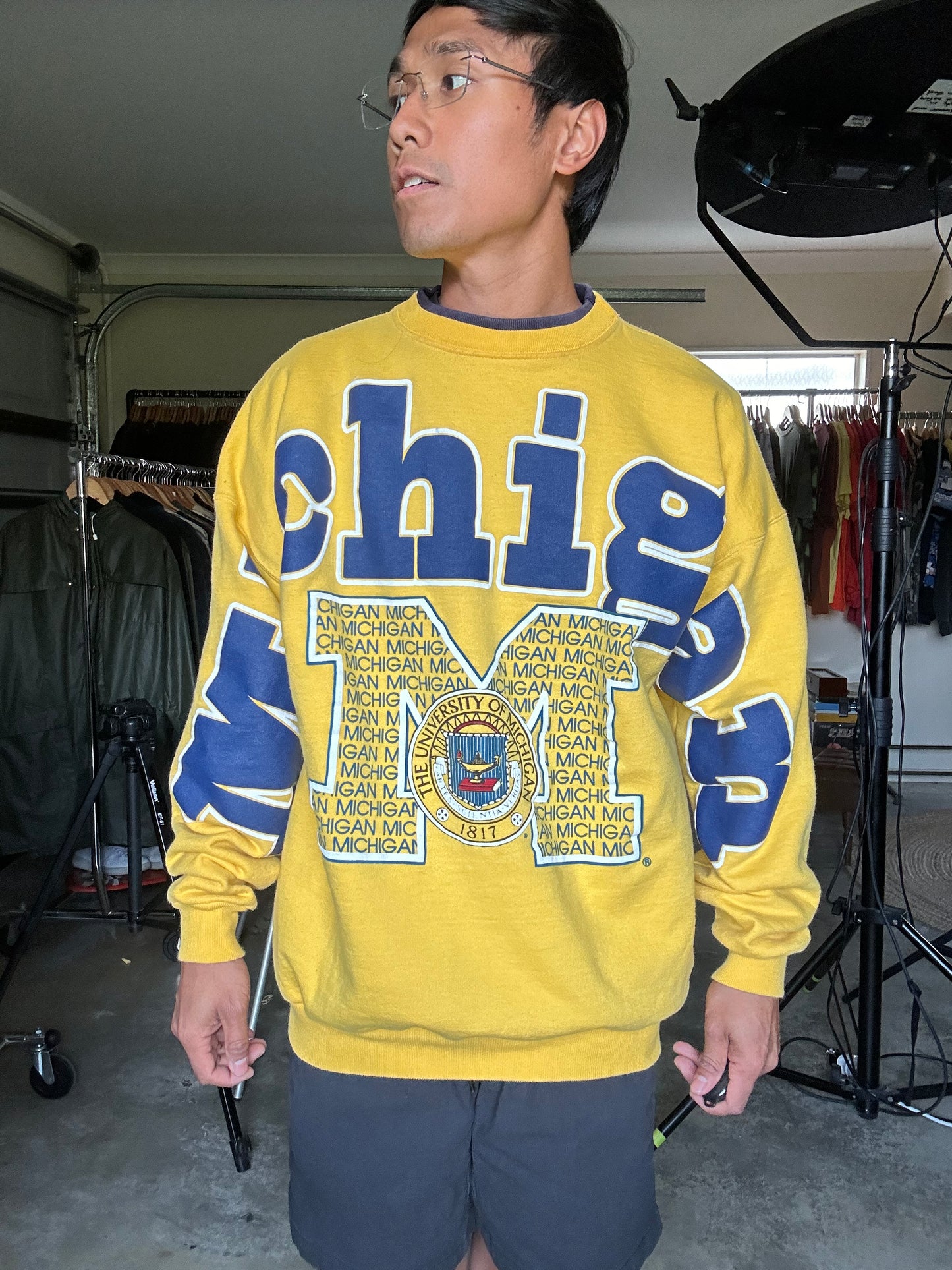 vintage University of Michigan sweatshirt Yellow Large