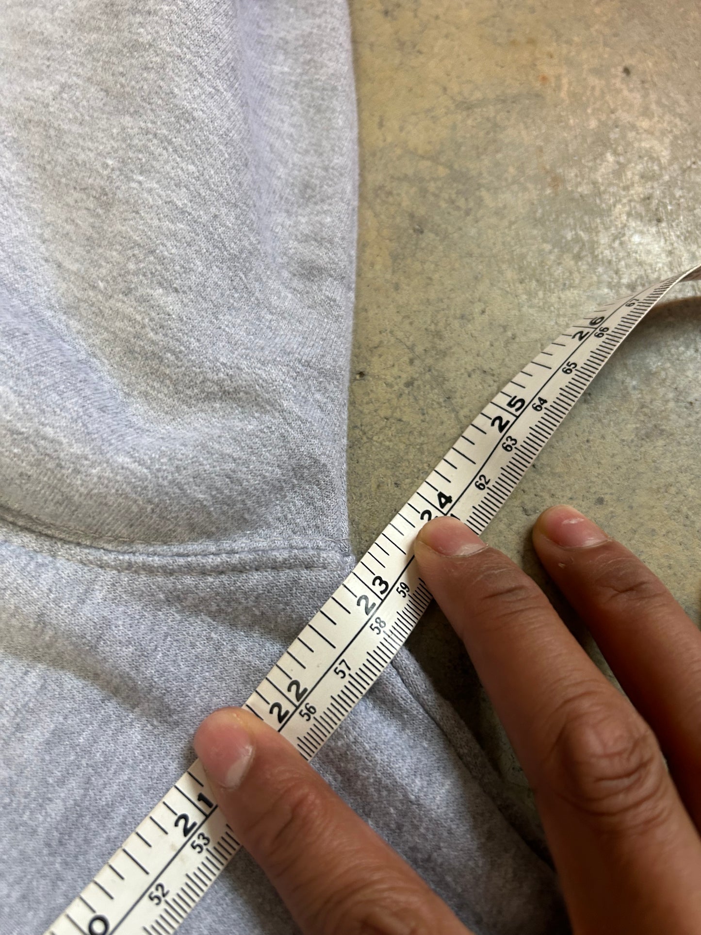 gray crewneck sweatshirt featuring a graphic of the singer Aaliyah Medium