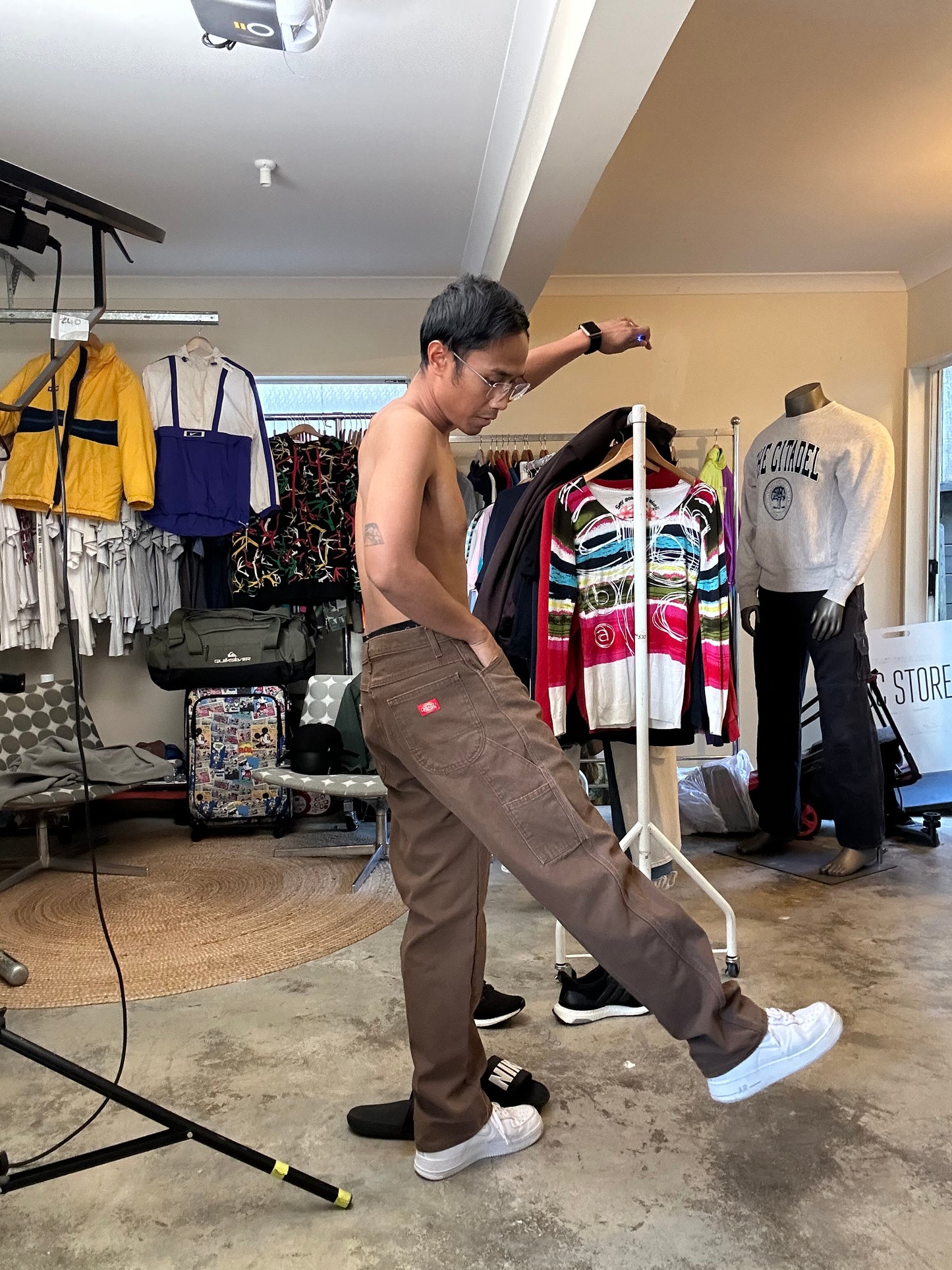 Vintage brown Dickies Relaxed Fit Duck Carpenter Jeans featuring a hammer loop and dual tool pockets