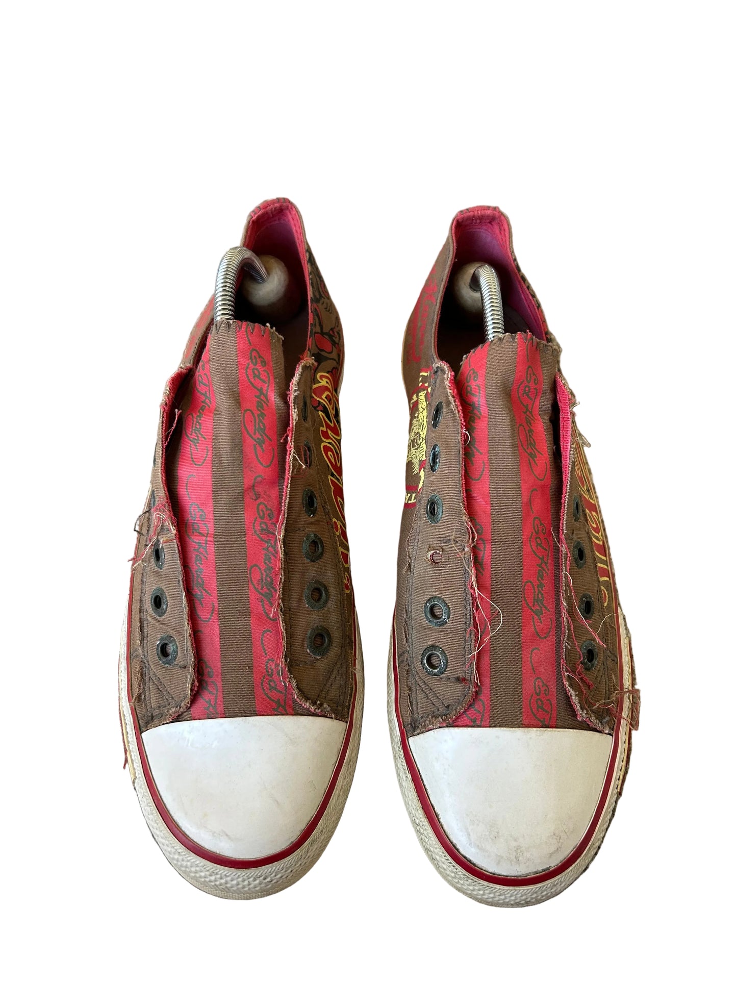 Ed Hardy slip-on canvas sneakers in brown and red with graphic prints.l Brown size US 10 EU 44