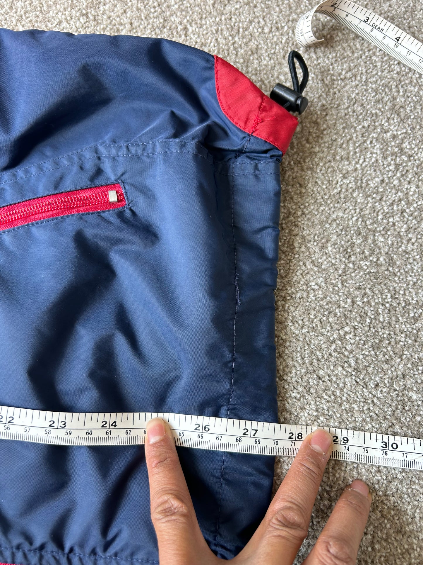 Vintage Tommy Hilfiger Hooded Rain Jacket Nylon size Large Red