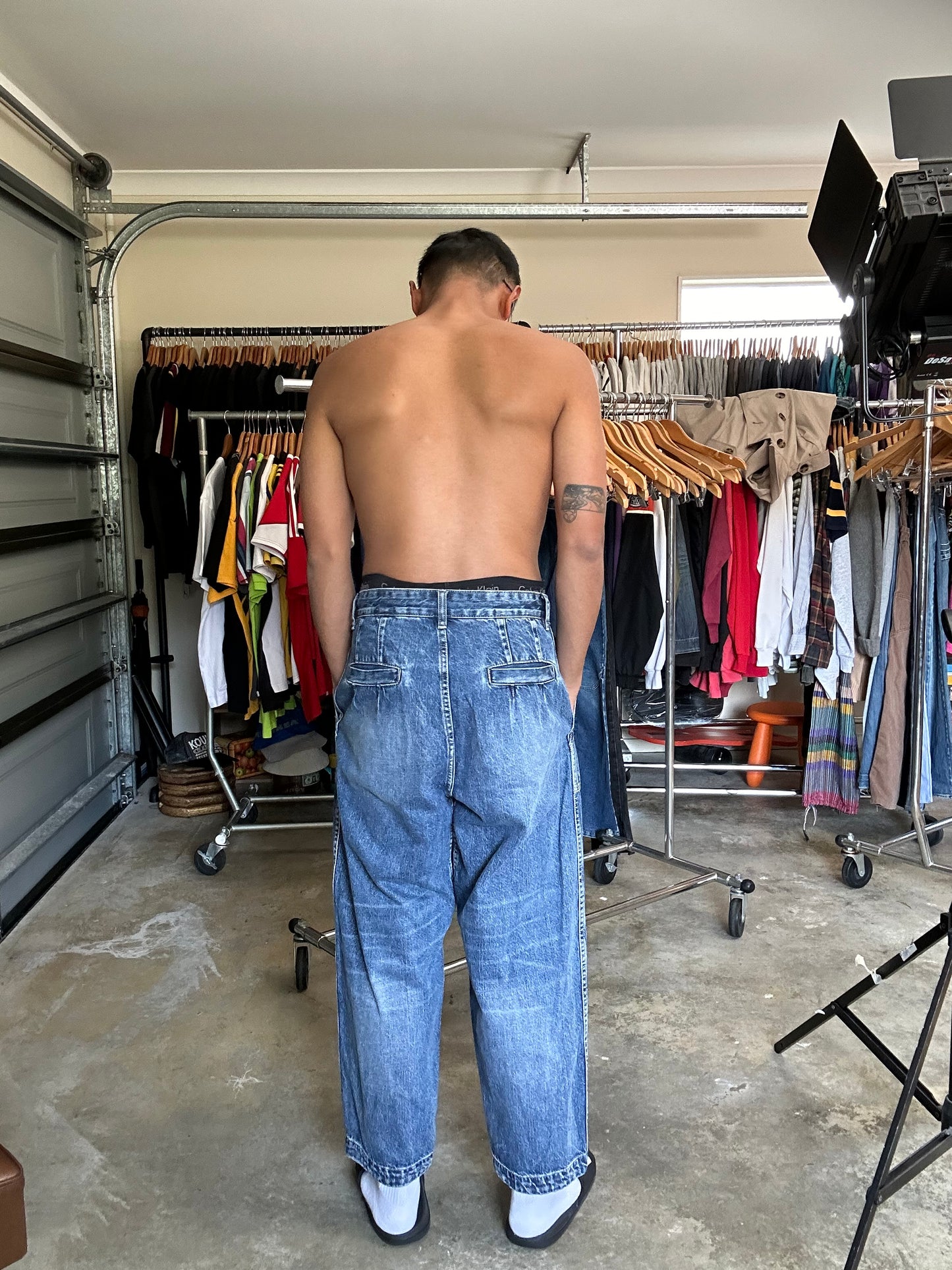 Smoking Life barrel-leg denim jeans size 30 Medium
