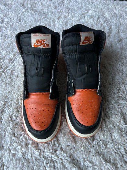 Air Jordan 1 High OG
Shattered Backboard size 5 Men's