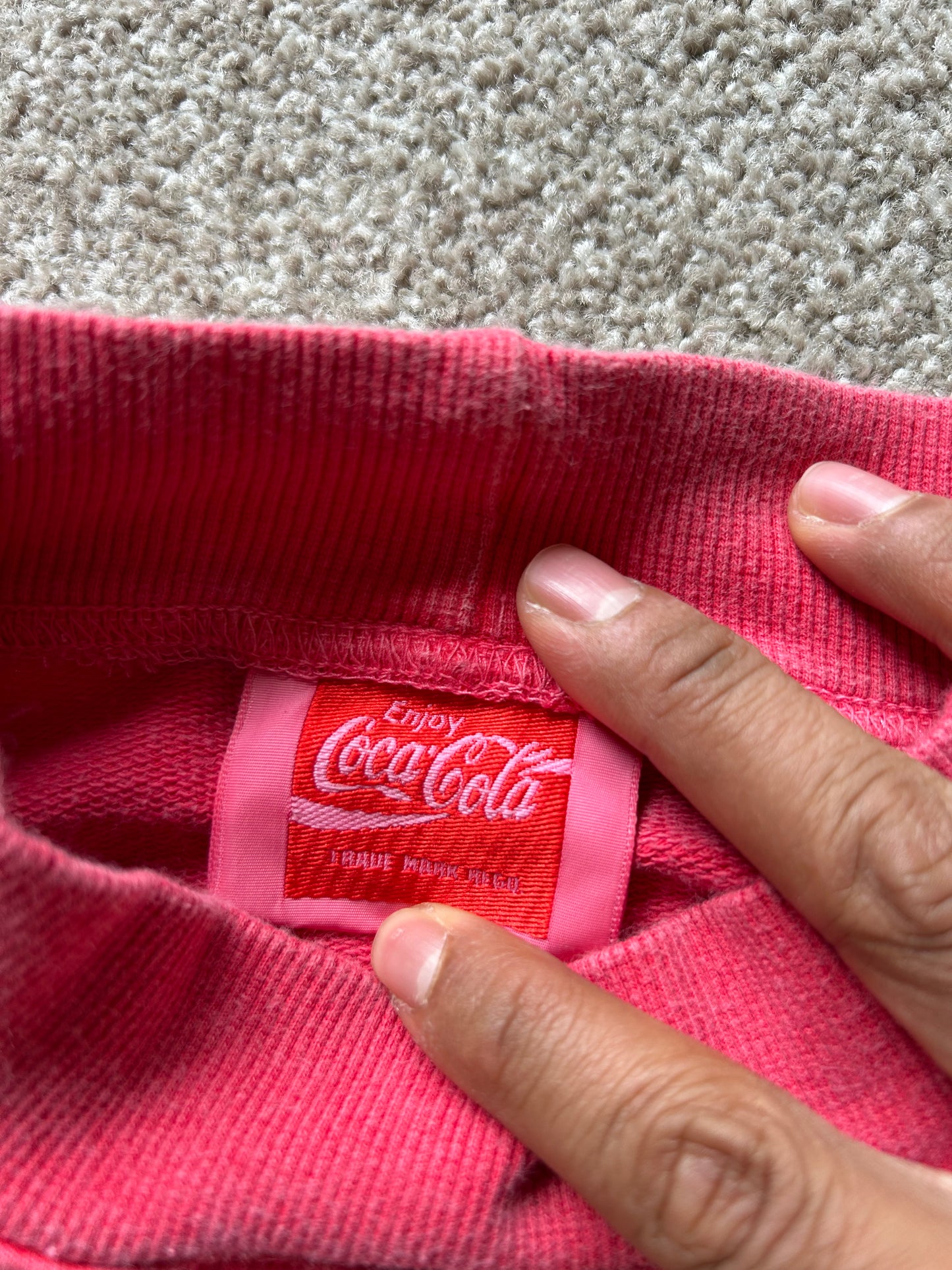 vintage red Coca-Cola long-sleeved t-shirt or sweatshirt XL