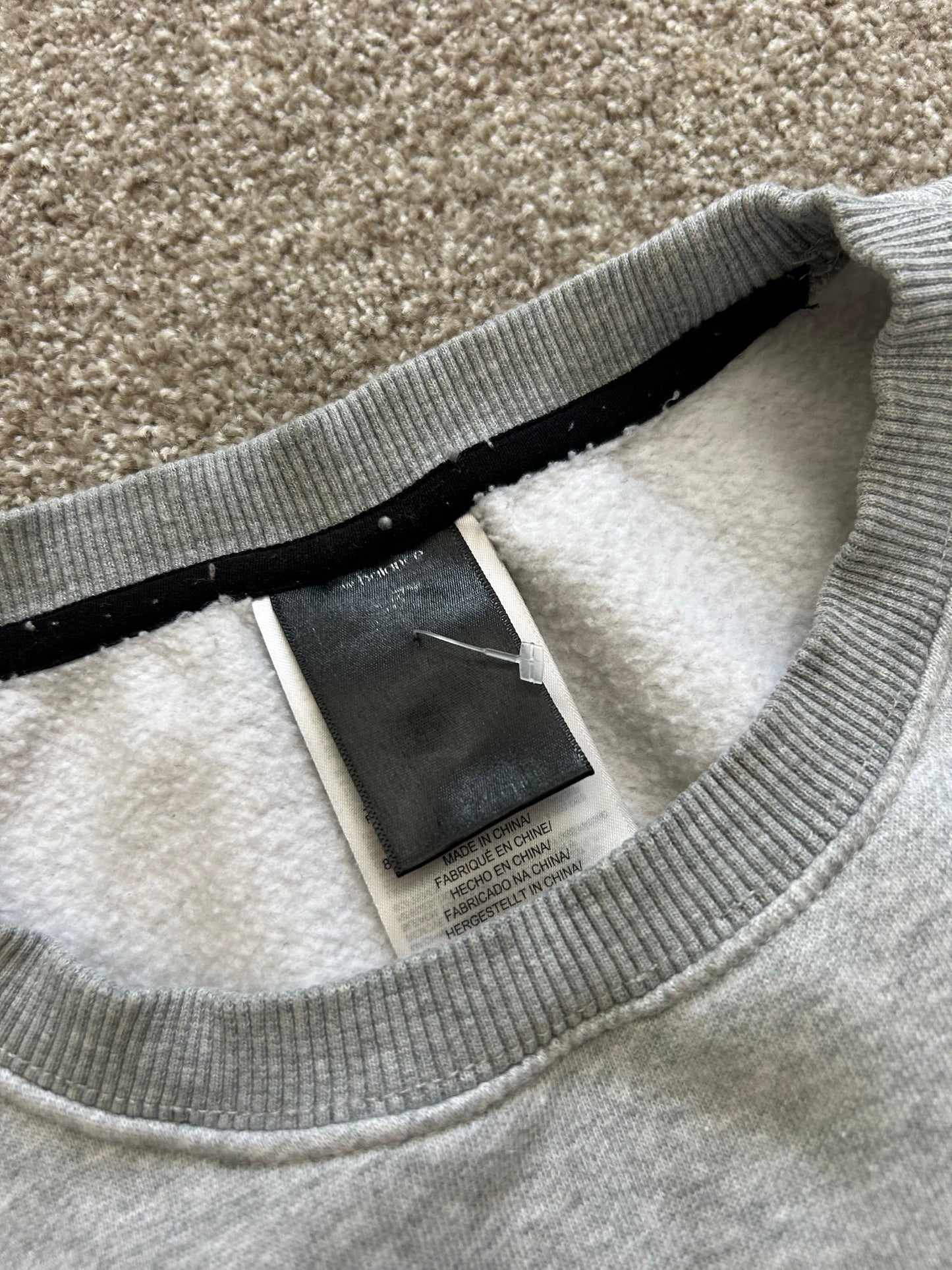 New Balance Script Embroidered Grey Sweatshirt XL