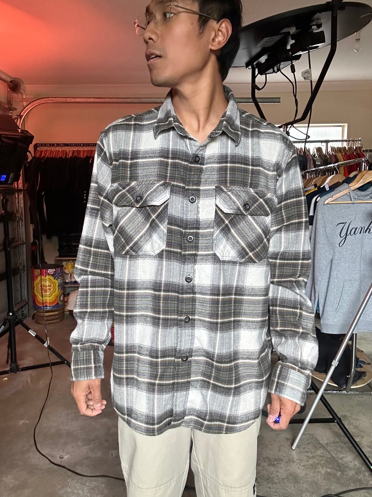 Pendleton plaid flannel shirt featuring two front chest pockets. Large Green