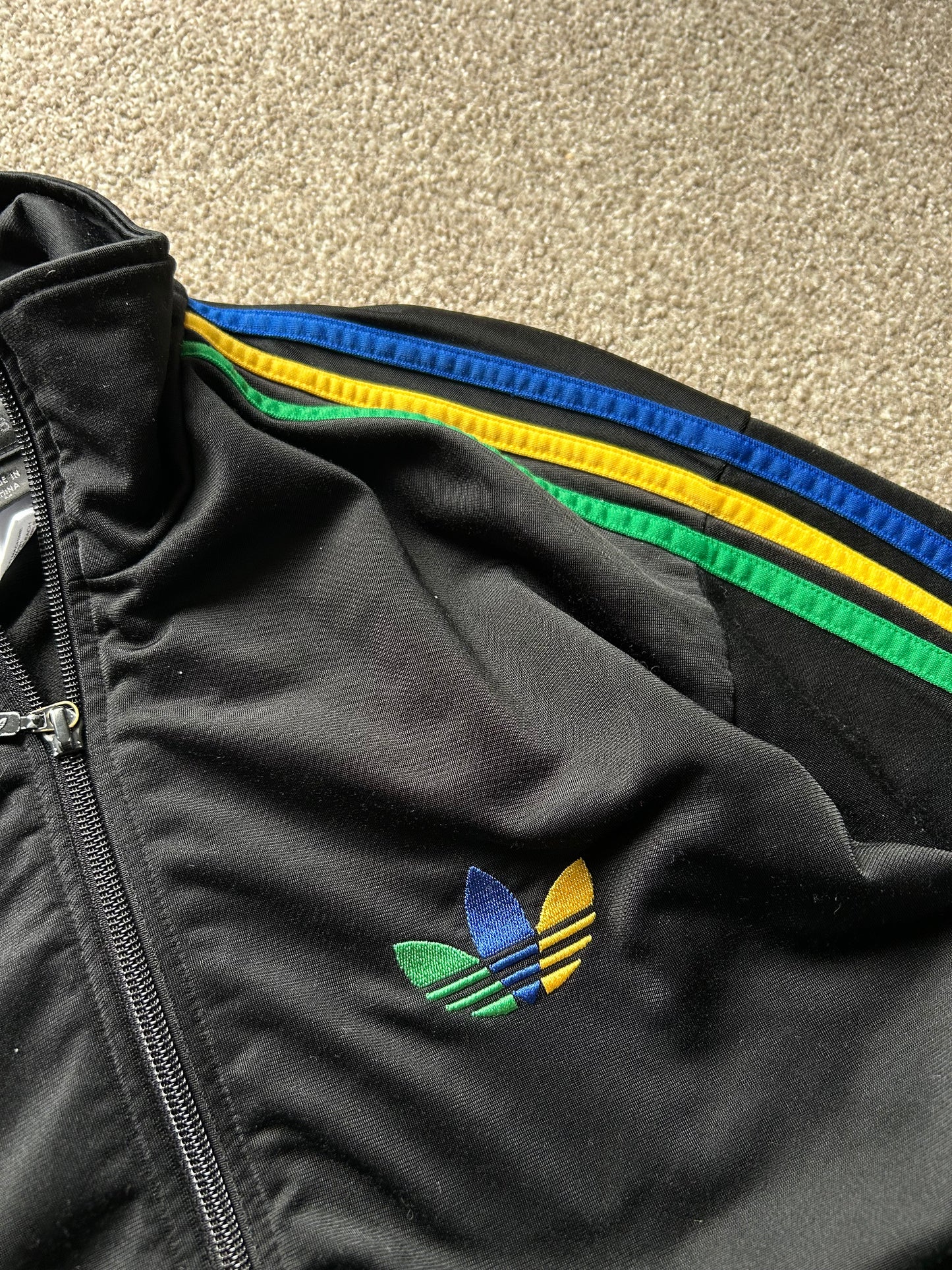 Adidas Grun Track Jacket Men's Black Rasta Firebird Blue Green Yellow size Medium